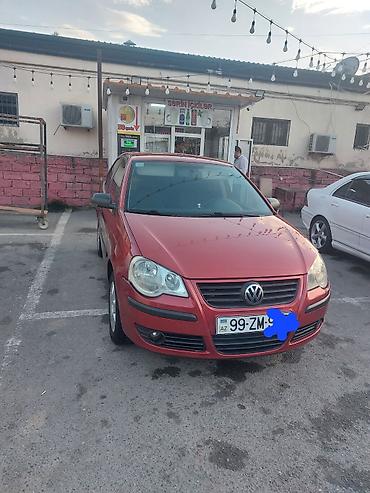 Volkswagen: Volkswagen Polo, 5 qapılı hetçbek. Rəngi: qırmızı. Texniki və — 2
