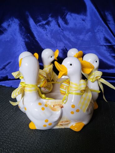 Ostalo posuđe: Korpa vintaz,nova,dekorativna za jaja. Korpa univerzalna na lalafo.rs — 6 Ostalo posuđe: Korpa vintaz,nova,dekorativna za jaja. Korpa univerzalna — 6