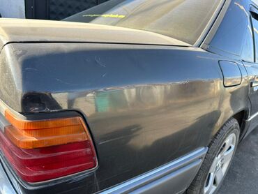 Mercedes-Benz: Mercedes-Benz W124: 1991 г., 2.2 л, Автомат, Газ, Седан — 11