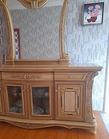 bufet bileceri: Satlılır üsdündə az cızıqlar var bahalı alınıb 130satılır — 2