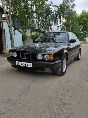 авто в аресте: BMW 5 series: 1991 г., 2 л, Механика, Бензин, Седан