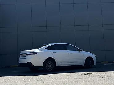 автомобили электро: Geely Geometry E: 2022 г., Автомат, Электромобиль, Седан — 8