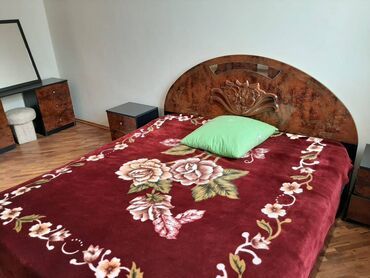 Uzunmüddətli kirayə mənzillər: Sahil işəri şəhər metrosunun yaxınlığında(Torqovuda) 4 mertebəli — 4