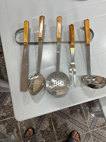 Mətbəx ləvazimatları dəsti – 5 parça + asqı Tezedir isdifade olunmayib