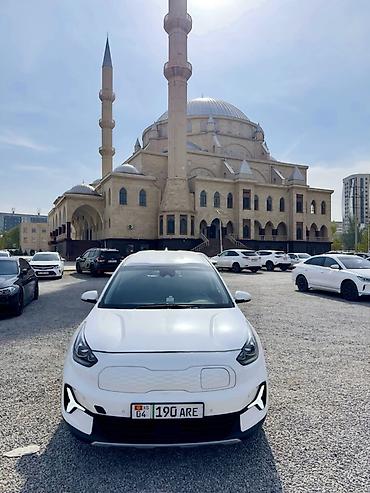 Kia Niro: 2023 г., 0.1 л, Робот, Электромобиль, Кроссовер