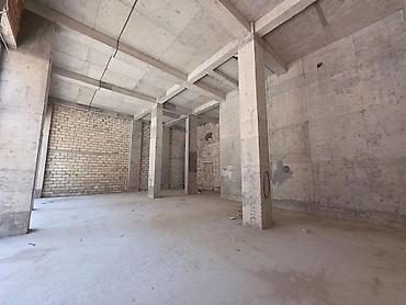 Коммерческая недвижимость: İcarəyə verilir obyekt 150 m², Ağ şəhər q. 🏢 **Ağ Şəhərdə təmirsiz — 10