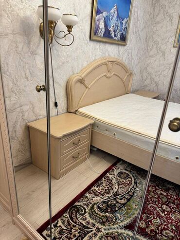 купить кровать полуторку с матрасом: Спальный гарнитур, Б/у, Двуспальная кровать, Шкаф, Комод, Самовывоз