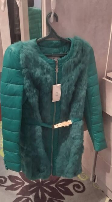 арзан куртка: Очень красивая модная эхо кожаная куртка размер 42 /44 Новая 1500