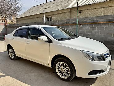 BYD: BYD E5: 2019 г., Электромобиль, Седан — 1