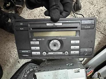 transmiter fm: CD FORD FUSION | Cd fabricki ford fusion — 1