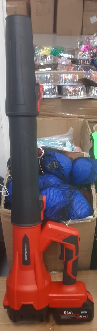 Ostali alati i mašine: Duvac za lisce,travu,prasinu novo lithium blower akcija cene nisu — 12