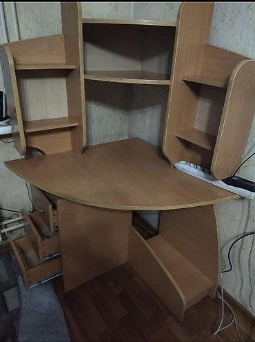 стол угловой компьютерный: Компьютерный стол, Б/у, Угловой — 1