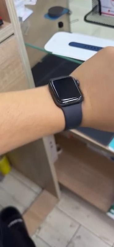 biledir: Apple watch seria 6,midnight rengdedi,nöqtə cızığı yoxdur,ideal — 1