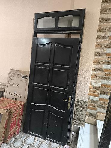 Qapı dəsti – ağac materialdan, üstü parlaq qara boya ilə - Klassik 6