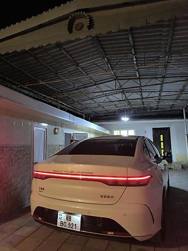 prado satisi: BYD Qin Plus: 1.5 l | 2025 il 19000 km Sedan — 2