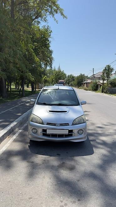 дайхацу юрв: Daihatsu YRV: 2003 г., 1.3 л, Автомат, Бензин, Хэтчбэк — 2