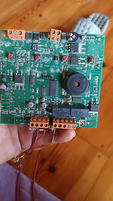 avto kran: Elektron idarəetmə platası – rele çıxışlı, çoxsaylı giriş/çıxış — 2