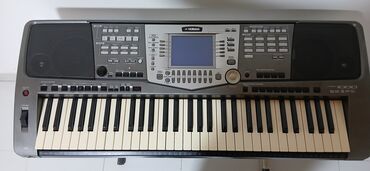 Yaylı alətlər: Sintezator, Yamaha