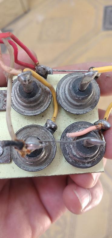 12v 220v dönüştürücü: Məhsul: Köhnə tip dörd dioddan ibarət AC→DC körpü doğrulducu modulu — 2