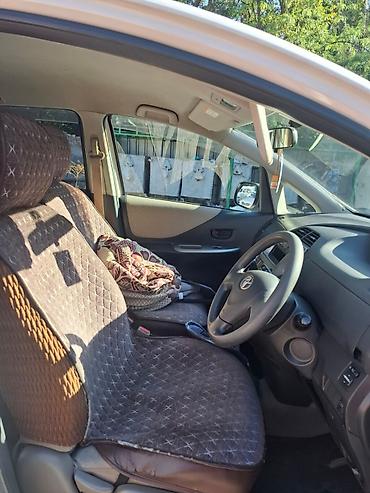 тоета рактис: Toyota Ractis: 2005 г., 1.3 л, Автомат, Бензин — 3