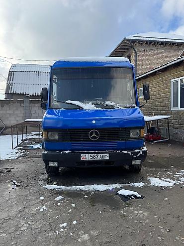 2 4 д: Легкий грузовик, Б/у — 1