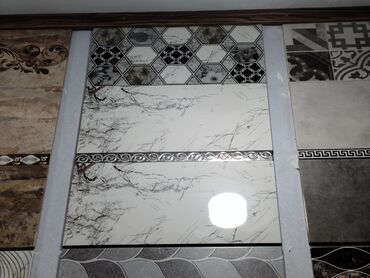 fasad boya renkleri: Mərmər naxışlı keramika/porcelan kafel dəsti - Rəng və dizayn: Ağ