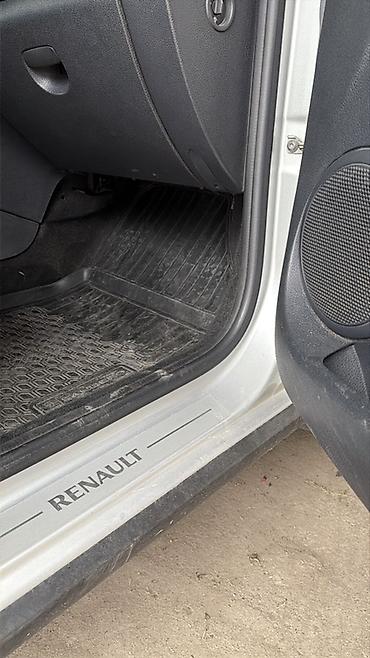 балено: Renault Sandero Stepway: 2017 г., 1.6 л, Автомат, Бензин, Хэтчбэк — 10