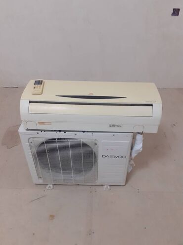 mini kansaner: Кондиционер Daewoo, Б/у, 40-45 м², Сплит-система, Нет кредита, Платная установка