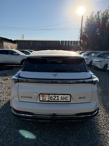 byd e1: Электромобиль NETA U PRO кроссовер на батарее. Кузов и дизайн: - — 6