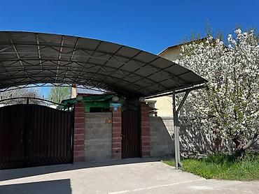 Долгосрочная аренда домов: 150 м², 4 комнаты — 3
