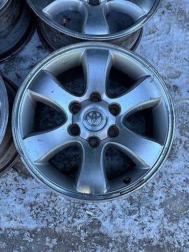 Диски: Литые Диски R 17 Toyota, Комплект, отверстий - 6, Б/у — 4