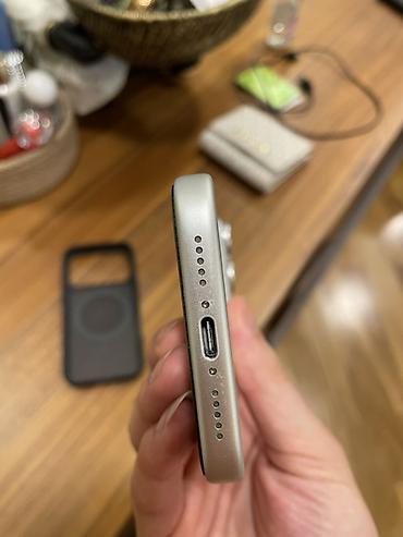 iphone arxa qapax: MagSafe uyğun çoxfunksiyalı iPhone arxa qapağı/kamera modulu üçün — 5