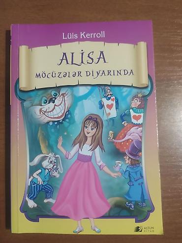 Bədii ədəbiyyat: Satılır: 4 kitabdan ibarət dəst 1) Daniel Defo, “Robinzon Kruzo” - — 32