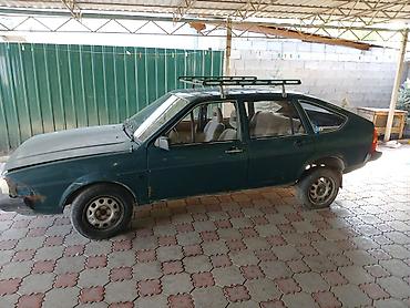 хасан воздушка: Volkswagen Passat: 1983 г., 1.6 л, Механика, Бензин, Хэтчбэк — 2