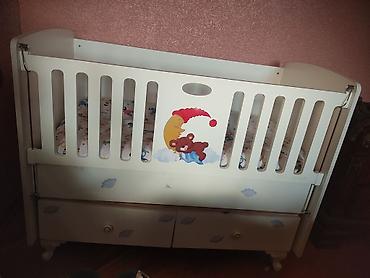 Beşiklər: Uşaq çarpayısı – “Baby Mood” model - Rəng: ağ, bulud və ay üzərində — 2