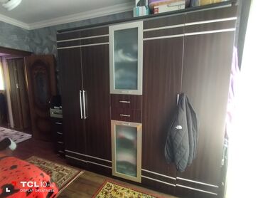 кровать двуспальная с матрасом: 2 təknəfərlik çarpayı, Dolab, 2 tumba, İşlənmiş