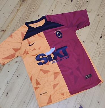 İdman və istirahət: Turkiyeden alinib S razmer Məhsul: Galatasaray futbol forması (Nike) — 1