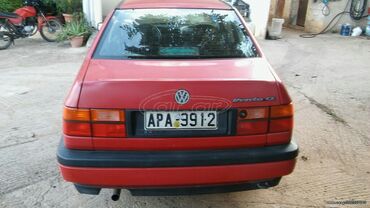 Transport: Volkswagen Vento: 1.4 l | 1993 year Sedan