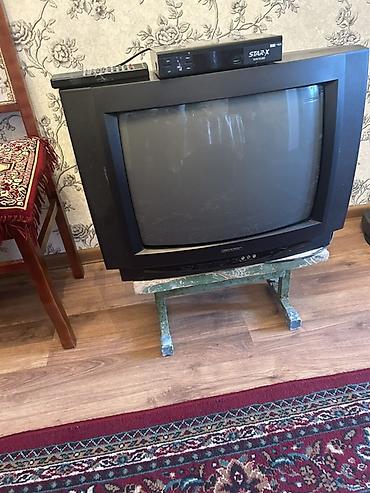 tv box nədir: Kineskop (CRT) televizor + rəqəmsal tuner dəsti Məhsulun tərkibi: - — 4