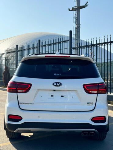 Kia: Kia Sorento: 2019 г., 2.2 л, Дизель — 30