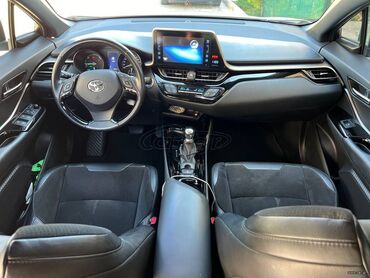 Toyota: Toyota C-HR: 1.8 l. | 2019 έ. SUV/4x4 — 16