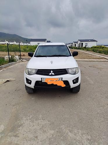 pickup l200: Mitsubishi L200: 2.5 l | 2013 il 390000 km Pikap — 3