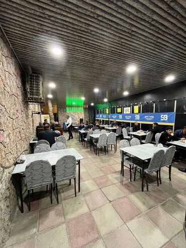 Kommersiya daşınmaz əmlakının satışı: Sumqayit seheri 8 ci mikrayon baki kucesi tam tam tam yol kenari 280 — 13