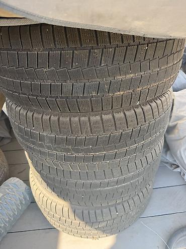 Шины 265 / 65 / R 17, Зима, Б/у, Комплект, Внедорожные (АТ/МТ), Россия, DUNLOP at lalafo.kg Шины 265 / 65 / R 17, Зима, Б/у, Комплект, Внедорожные (АТ/МТ), Россия, DUNLOP
