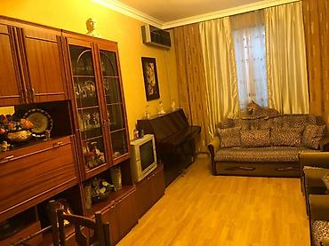 Квартиры: Баку, 3 комнаты, Вторичка, 70 м² — 3