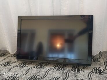 Televizorlar: İşlənmiş Televizor Panasonic Led 82" HD (1366x768), Pulsuz çatdırılma