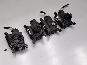 svetlece lajsne: Fiat 500x motorici panela klime. Fiat 500x motorici panela klime — 1