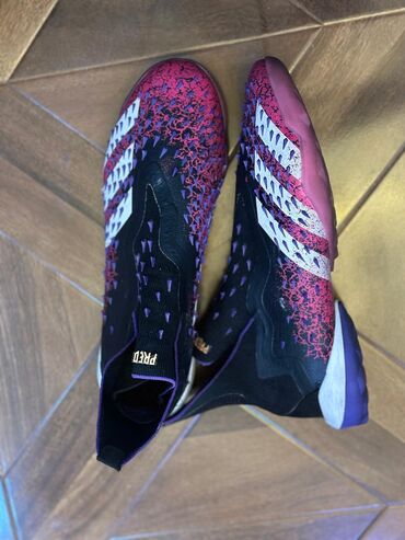 Əlcəklər: Butslar Adidas, Ölçü: 42, İşlənmiş