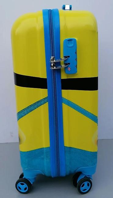 Rančevi, torbe i koferi: Dečji kofer na točkiće – Minions dizajn - Tvrda školjka sa sjajnom — 4