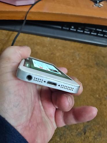 Apple iPhone: Apple iPhone 5, sivi/srebrni.Telefon je potpuno ispravan sim free — 13